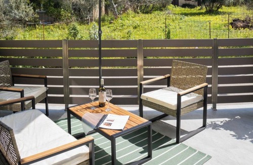 Monopari Apartment | Thyme Aroma - Quiet Nature Patio