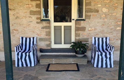 Upper Wakefield Cottage | Tickles Cottage in a beautiful Rural Setting