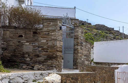 Exomvourgo House | Tinos Olive Mill House, Tinos Olive Mill House