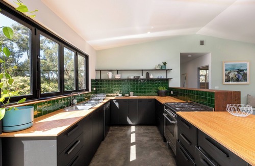 Bermagui House | Tiny Lemon Farm, just 5 minutes from Bermagui!