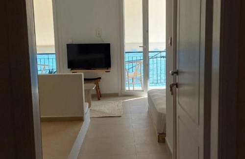 Loutraki Apartment | To Nisaki