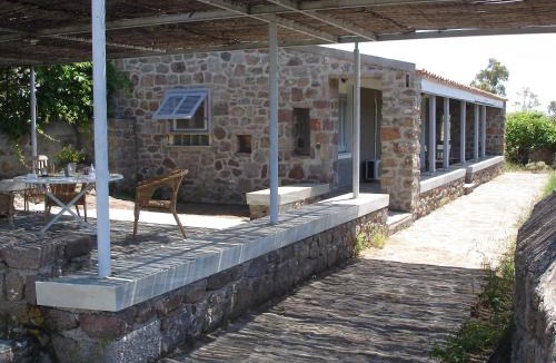 Perdhika House | To Spitaki House