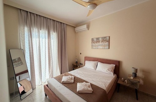 Chania House | Tom House