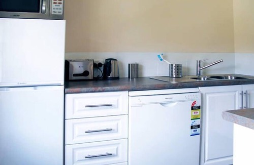 South Hobart Apartment | Toogooloowa about Davey 2
