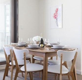 Wolli Creek Apartment | Top Floor 2br Pool, Gym, Parking Airport, City