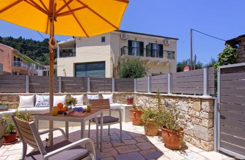 Lakka Apartment | ToPalio