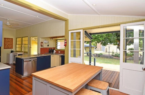 Torquay House | Torquay Treasure