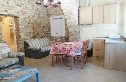 Koronos House | Traditional Family House, ground floor with yard