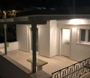Aperathos Apartment | Traditional house - Apeiranthos Naxos