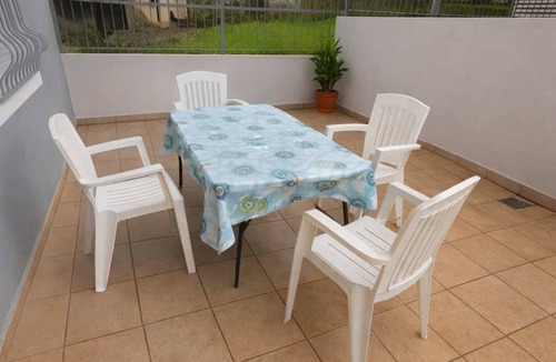 Grammatikou Apartment | Traditional Stay near Lake Trichonida with Parking