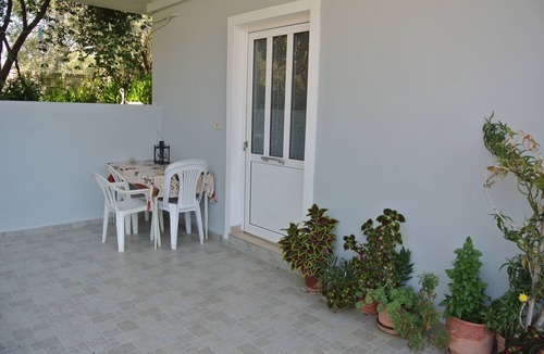 Korfalonas Apartment | Traditional Villa with Apartements in Olive Grove