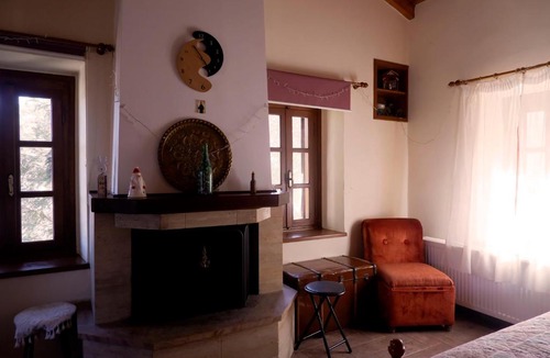 Karia House | Traditional village house on Argolis for 6 persons