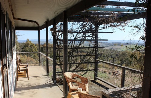 Rockley Mount Cottage | Tranquil Bush Retreat close to Bathurst