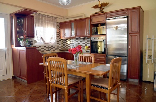 Korithion Villa | Tranquil Stone Villa- 5 min from the beach!