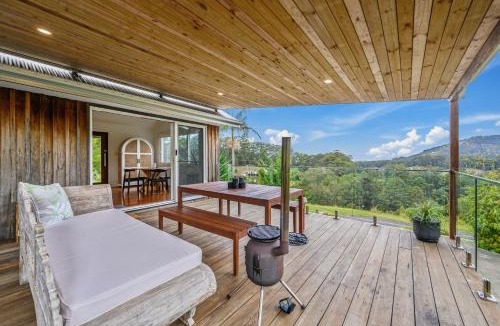Korora House | Tranquil Treetop Haven 3BR House with breathtaking views