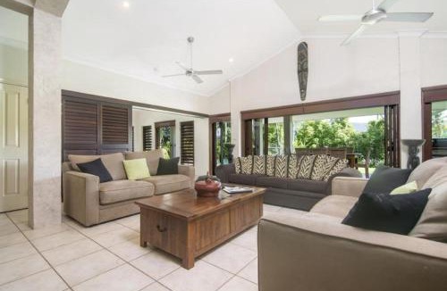 Craiglie House | Tranquility By The Course Port Douglas