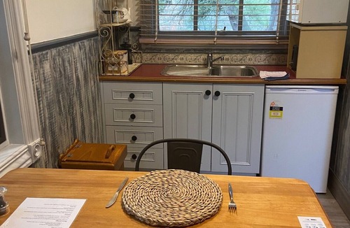 Trawool Bed & Breakfast | Trawool Shed Cottages