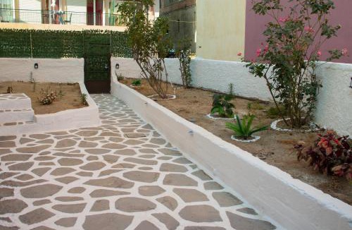 Khalkis House | Tree Haven - Near Kourenti Beach with 100Mbps Wi-Fi