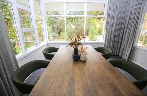 Wandiligong House | Tree View Cottage