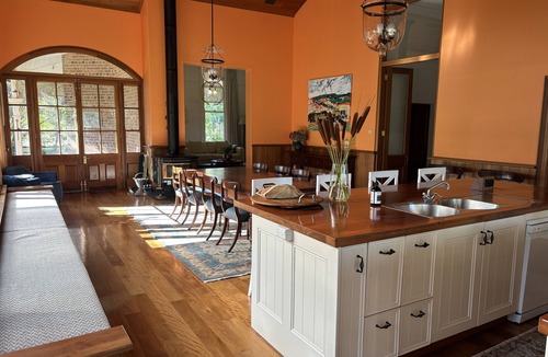 Byng House | Tremearne Homesteadn4 acre gardenn400 acre farmn