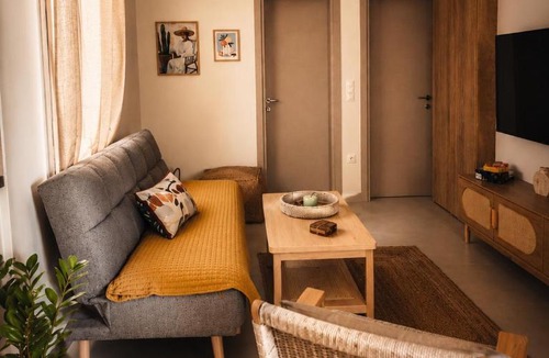 Paleopolis Apartment | Tresoria Andros Boutique Residence