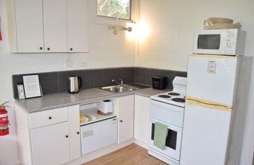 Arakoon Cabin | Trial Bay Beach Cabin 3 - Bring your own linen.