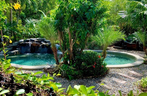 Kewarra Beach House | Tropical Paradise Luxury Home Kewarra Beach
