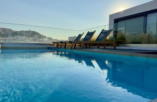 Athens Apartment | TT Luxury Homes I Zefyros - Chic shared Pool & Gym