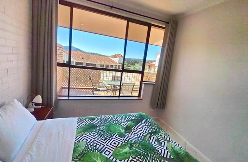 Greenway Apartment | Tuggeranong Short Stay #08C - Sleeps 6