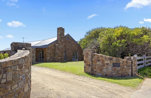 St. Andrews Beach House | Tuscan style ocean beach escape on the Peninsula