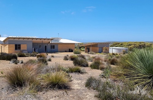 Gosse House | TWELVE EAGLES. Wonderful views of native bushland at its’ best.