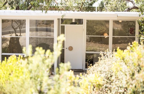 Anglesea House | Twiggy, Anglesea - 1 NIGHT FREE!* - Renovated 1960's gem