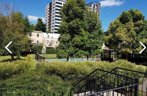 Southbank Apartment | Two bedroom apartment in peaceful southbank