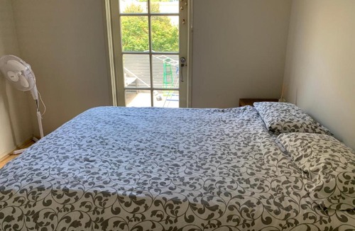 Southbank Apartment | Two bedroom apartment in peaceful southbank
