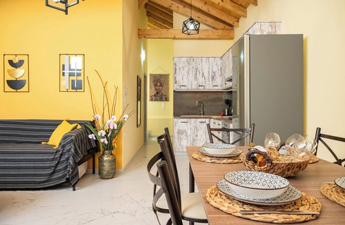Mitilinii House | Two Bedroom House - Sirius House