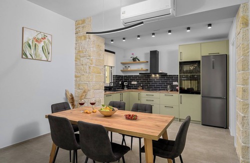 Pitsidia Villa | Two-bedrooms Ground floor villa with private pool