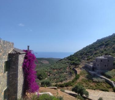 Prosilio Apartment | Tzouzos-Kordopateika villa in Prosilio, Kardamyli