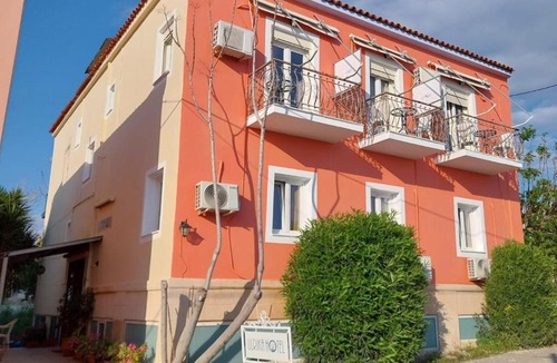 Aegina Town Hotel | Ulrika