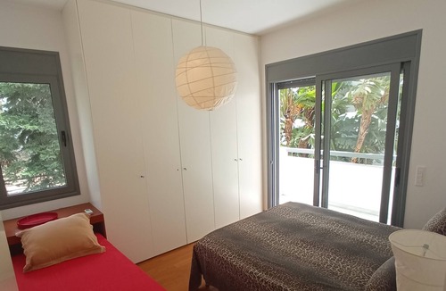 Glyfada House | Ultra - Modern Living, with Private Outdoor Pool