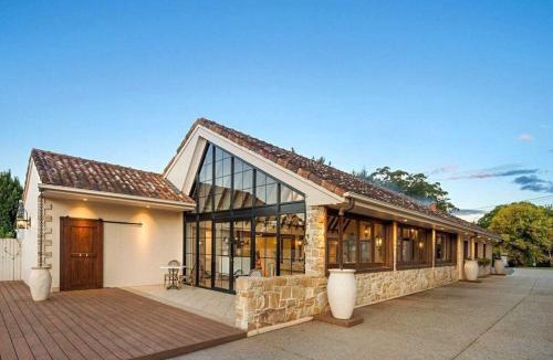 North Tamborine House | Under the Tunscan Sun - Tamborine
