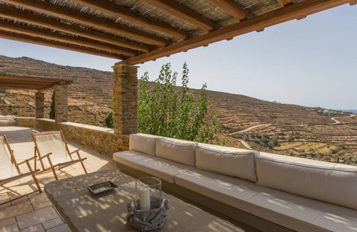Agios Romanos Villa | Unique view Villa in Tinos