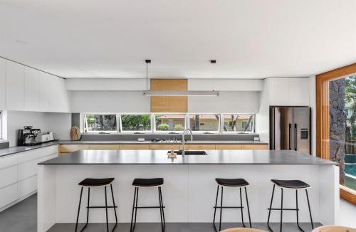 Coolum Beach House | Unit 1 22 Second Avenue