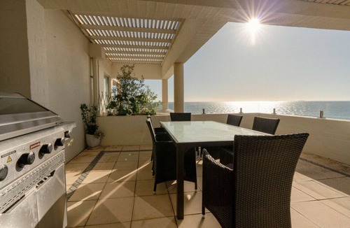 Cottesloe Apartment | Unit 12 · Cottesloe Beach View Apartments #12