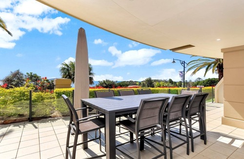 Terrigal House | Unit 2 - 3 Bedroom Part Ocean View