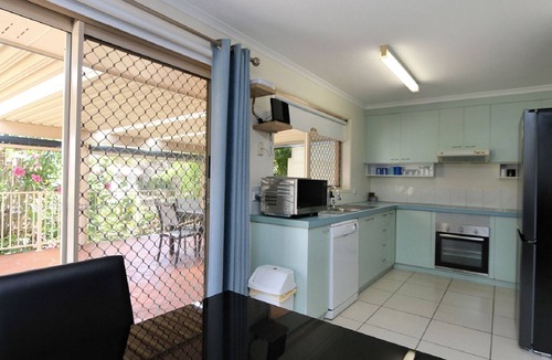 Bargara Villa | Unit 35 Lakeview Park Bargara