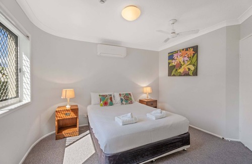 Torquay Apartment | Unit 6 Charlton on the Esplanade