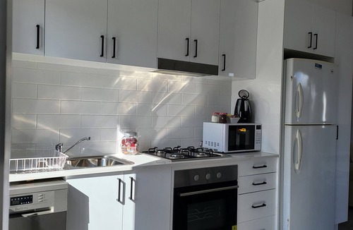 Bowenfels Villa | Unit 8 - Adorable 3 bedroom villa - 5 mins from the heart of Lithgow