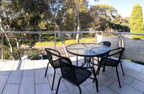 Narooma House | Unit 8 - Boardwalk