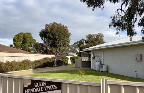 Kulin Apartment | Unit B, Kulin Erindale Units Accommodation