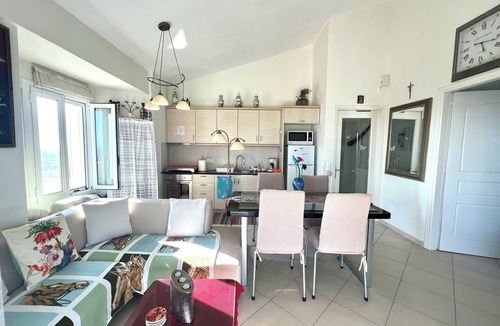 Pylos-Nestoras Villa | Unlimited sea views from 2 balconies. Weekly 1 Greek meal free.